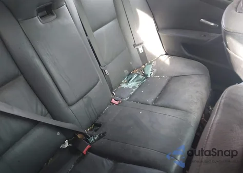 2008 BMW 528Xi z USA, uszkodzony, nr VIN WBANV13538C150423